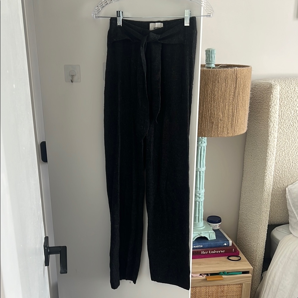 Black Wide-Leg sweater Pants with Tie Waist